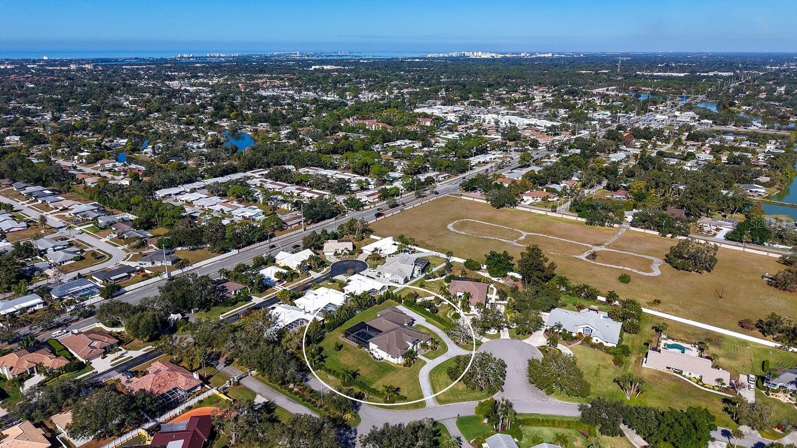 BENEVA OAKS - Residential