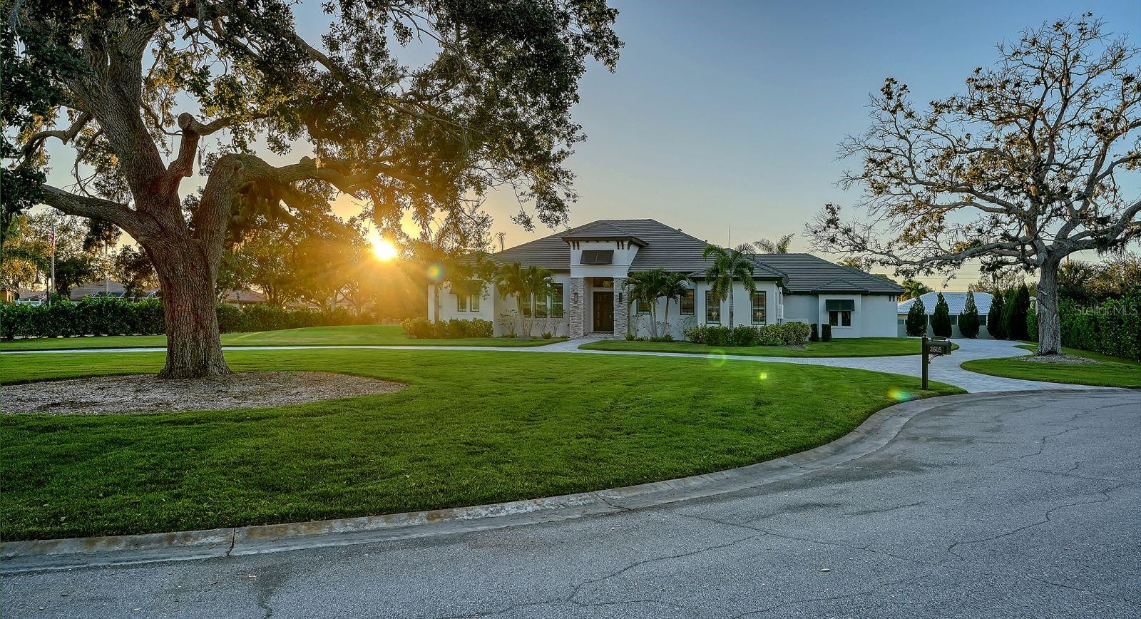 BENEVA OAKS - Residential