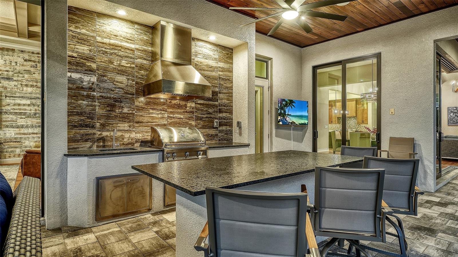 BENEVA OAKS - Residential