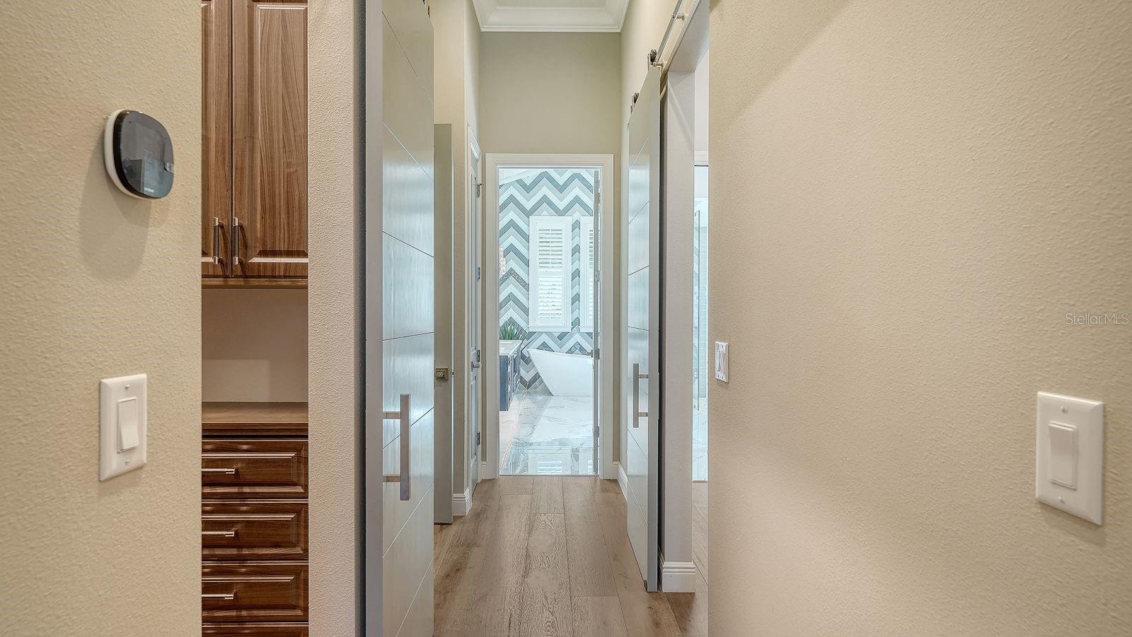 BENEVA OAKS - Residential