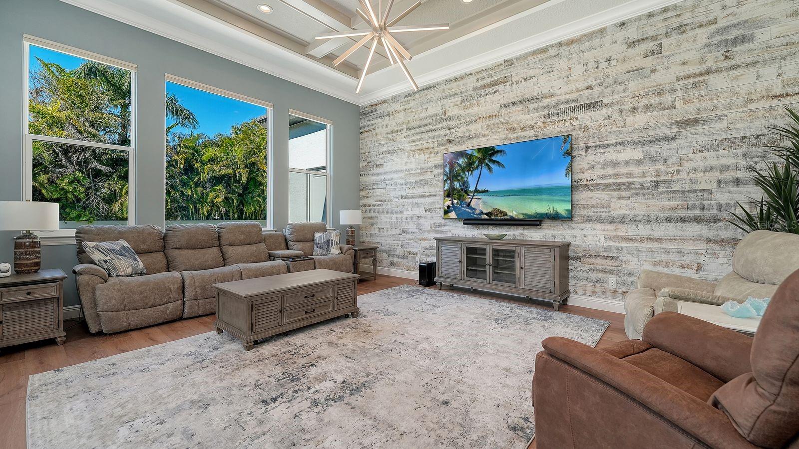 BENEVA OAKS - Residential