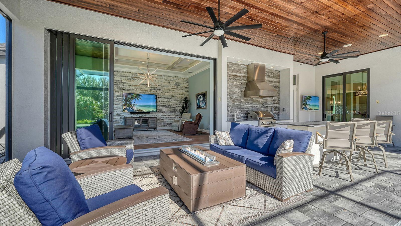 BENEVA OAKS - Residential