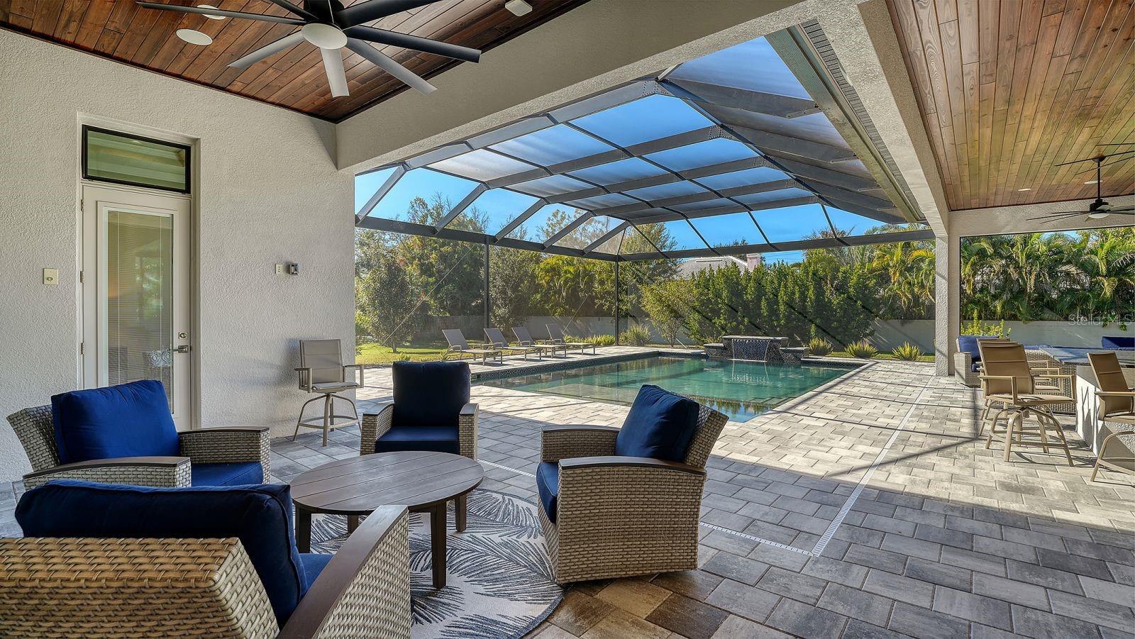 BENEVA OAKS - Residential