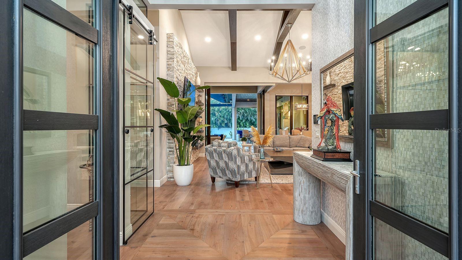 BENEVA OAKS - Residential