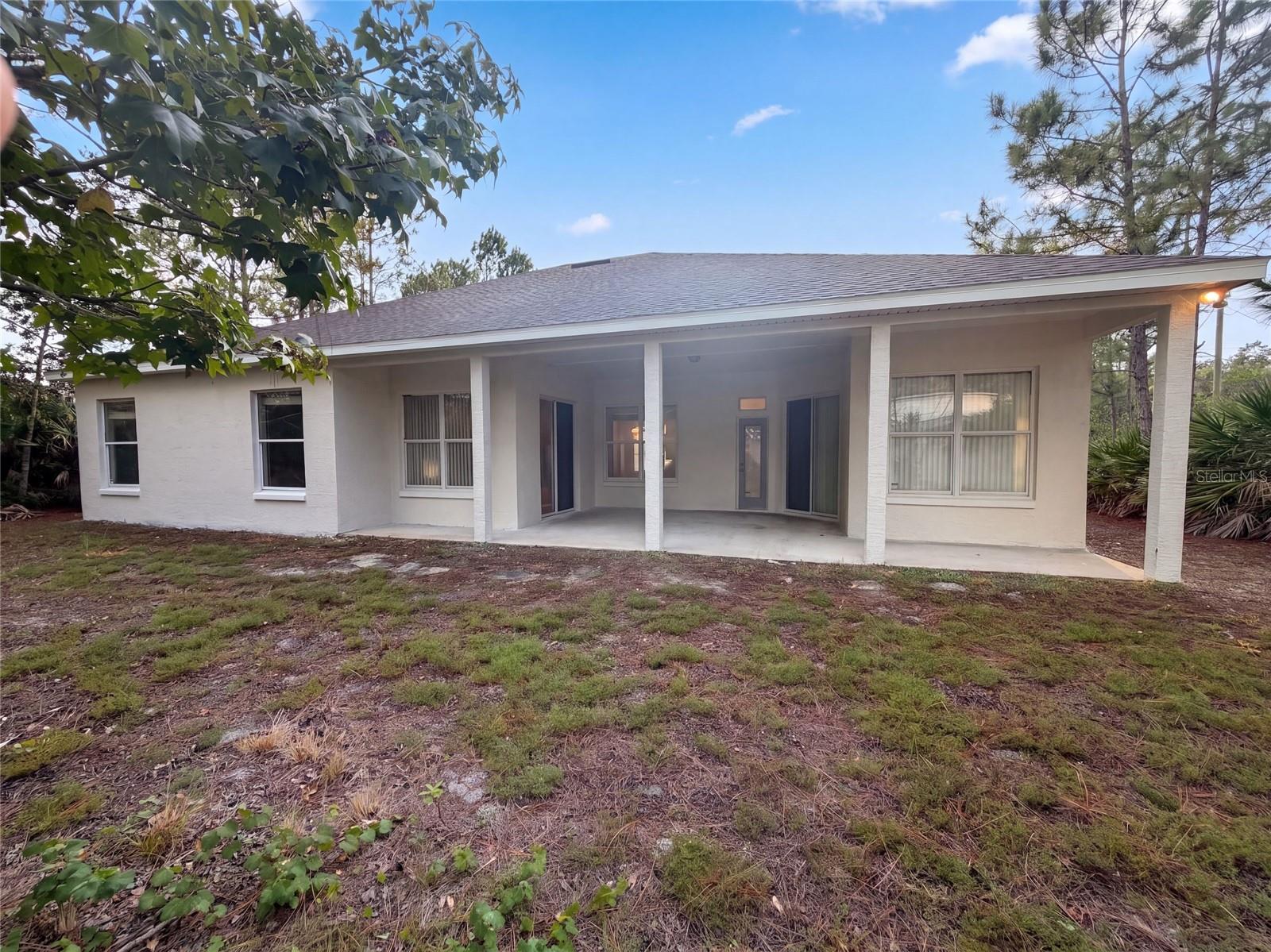 27 RUSSMAN LANE