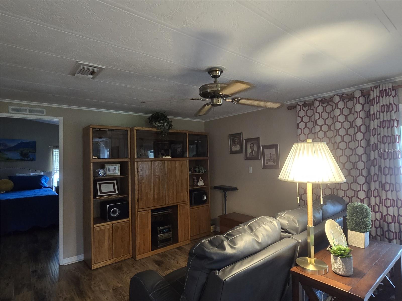 ZELLWOOD STATION COOP MH PARK - Residential