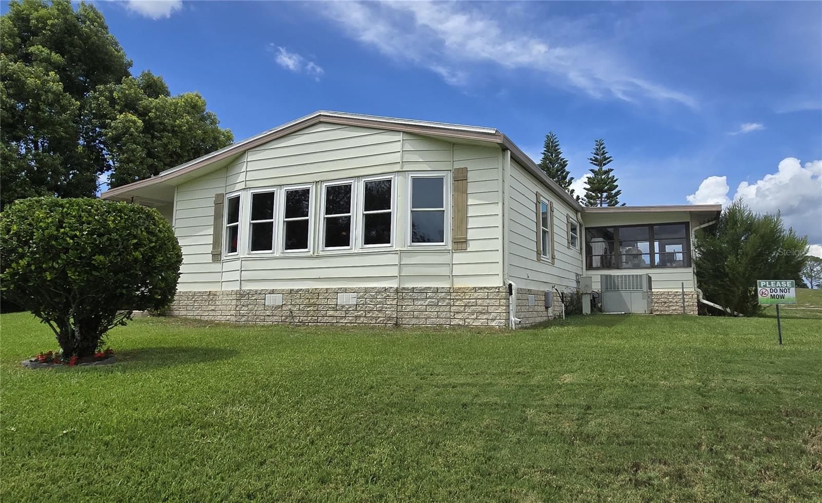 ZELLWOOD STATION COOP MH PARK - Residential