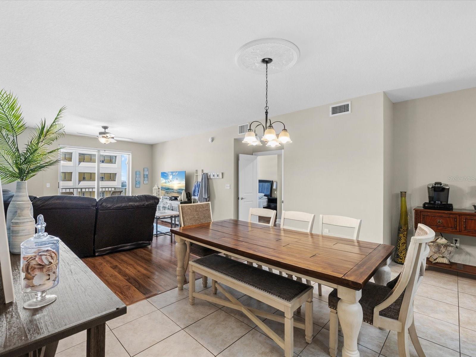 STATION SQUARE CONDO - Residential