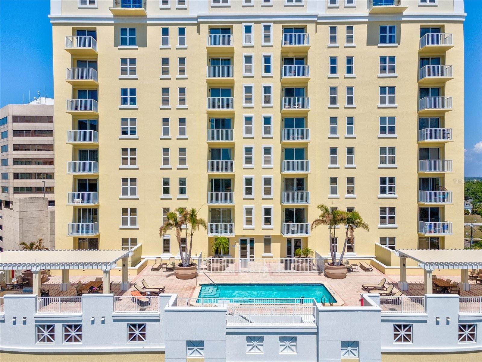 STATION SQUARE CONDO - Residential