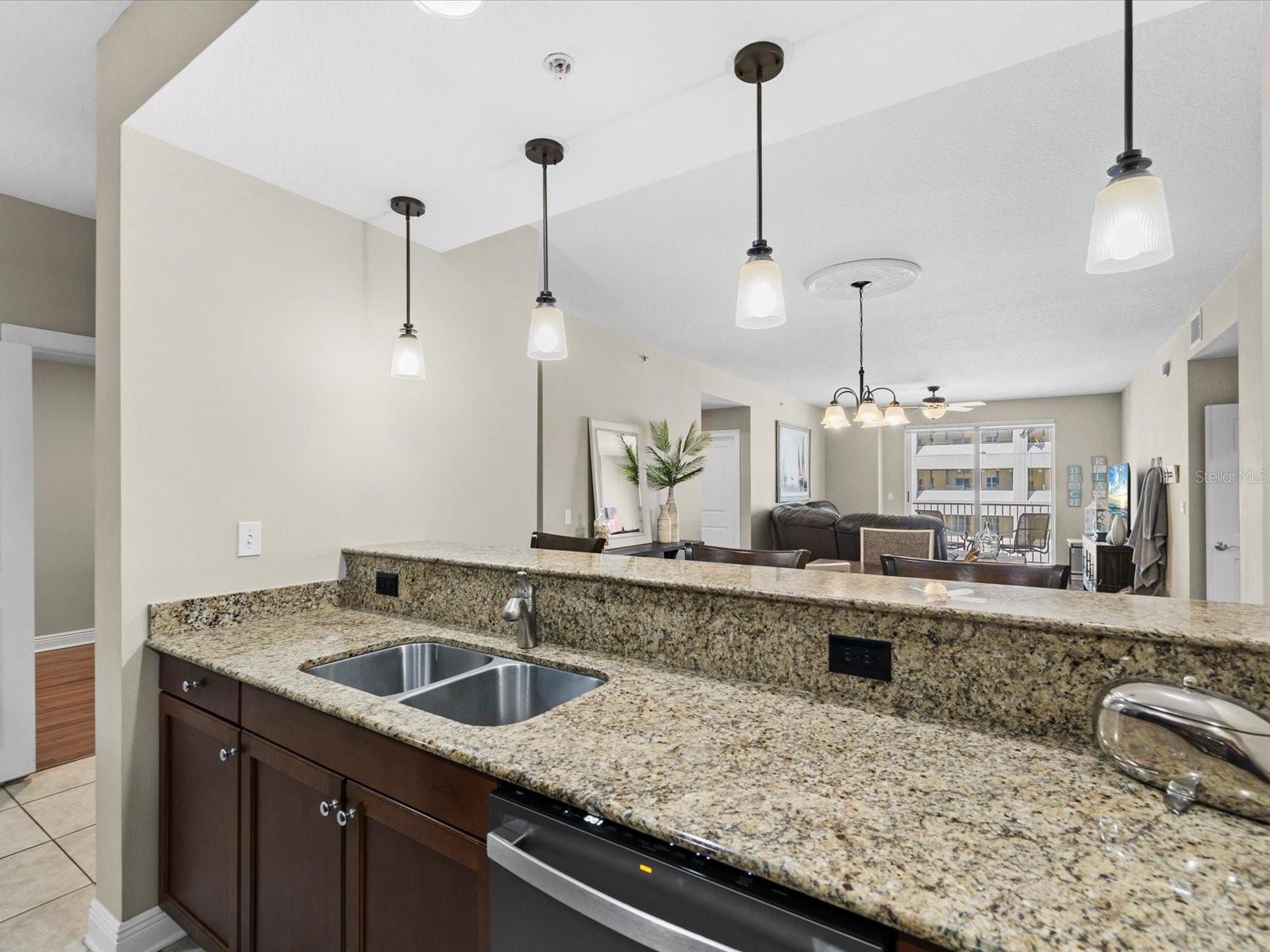 STATION SQUARE CONDO - Residential