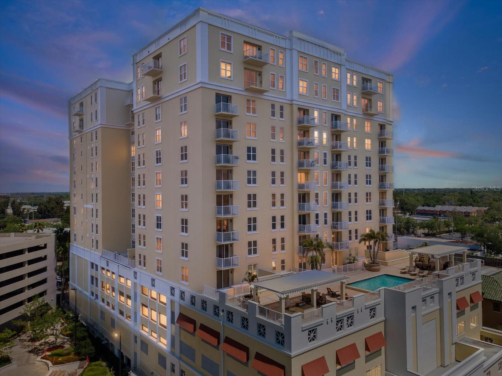 STATION SQUARE CONDO - Residential