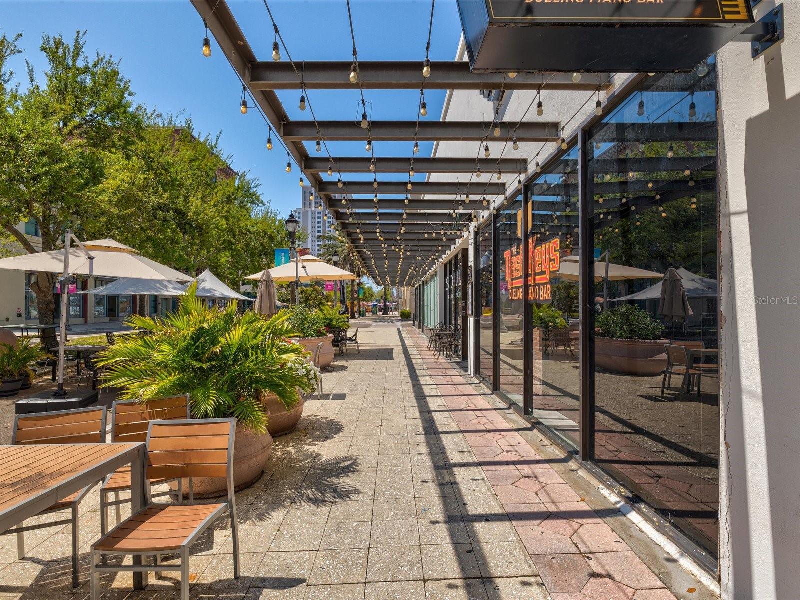 STATION SQUARE CONDO - Residential