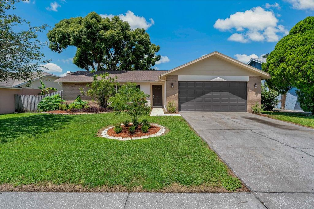 Photo of 2804 Timberway Place, Brandon, FL 33511 (MLS # TB8428484)