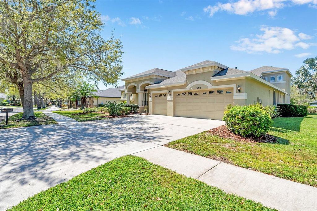 Photo of 15714 Ibisridge Drive, Lithia, FL 33547 (MLS # TB8371527)