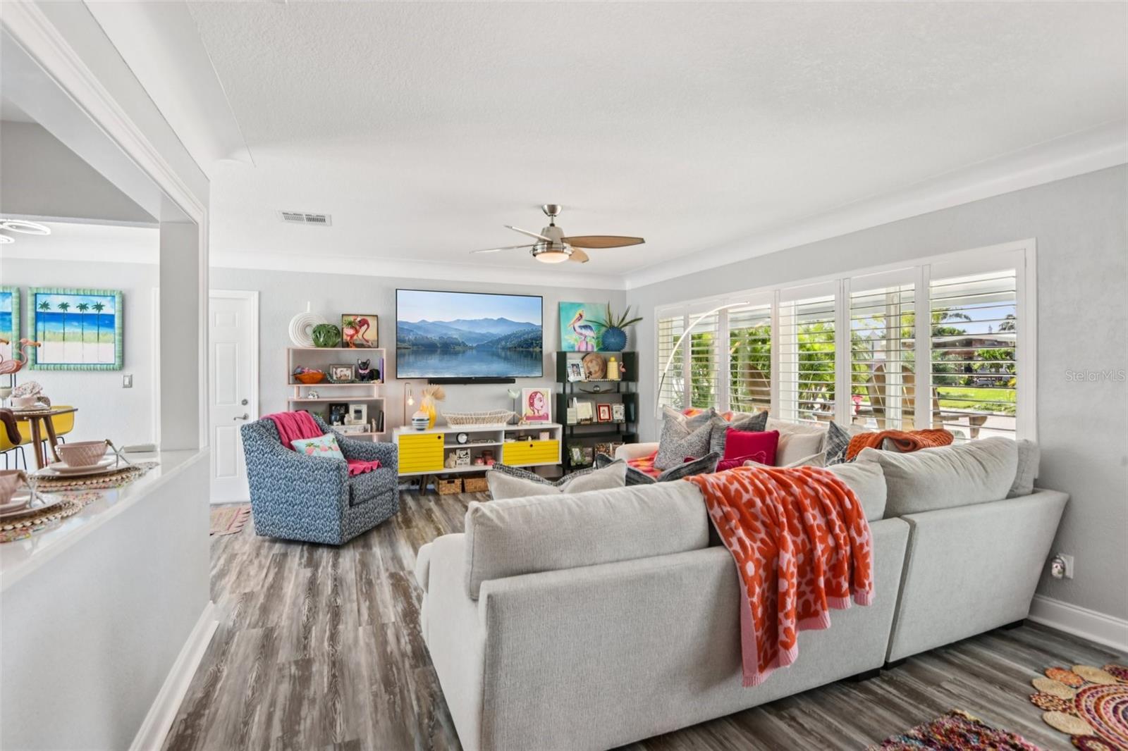 7869 CAUSEWAY BOULEVARD S