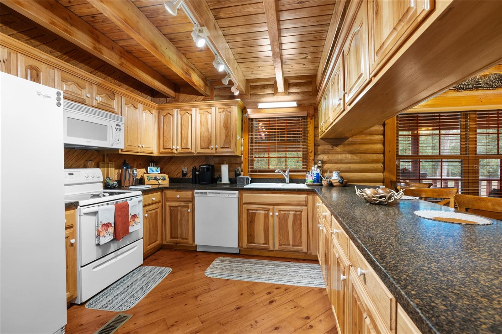 SUWANNEE COVE SUB - Residential