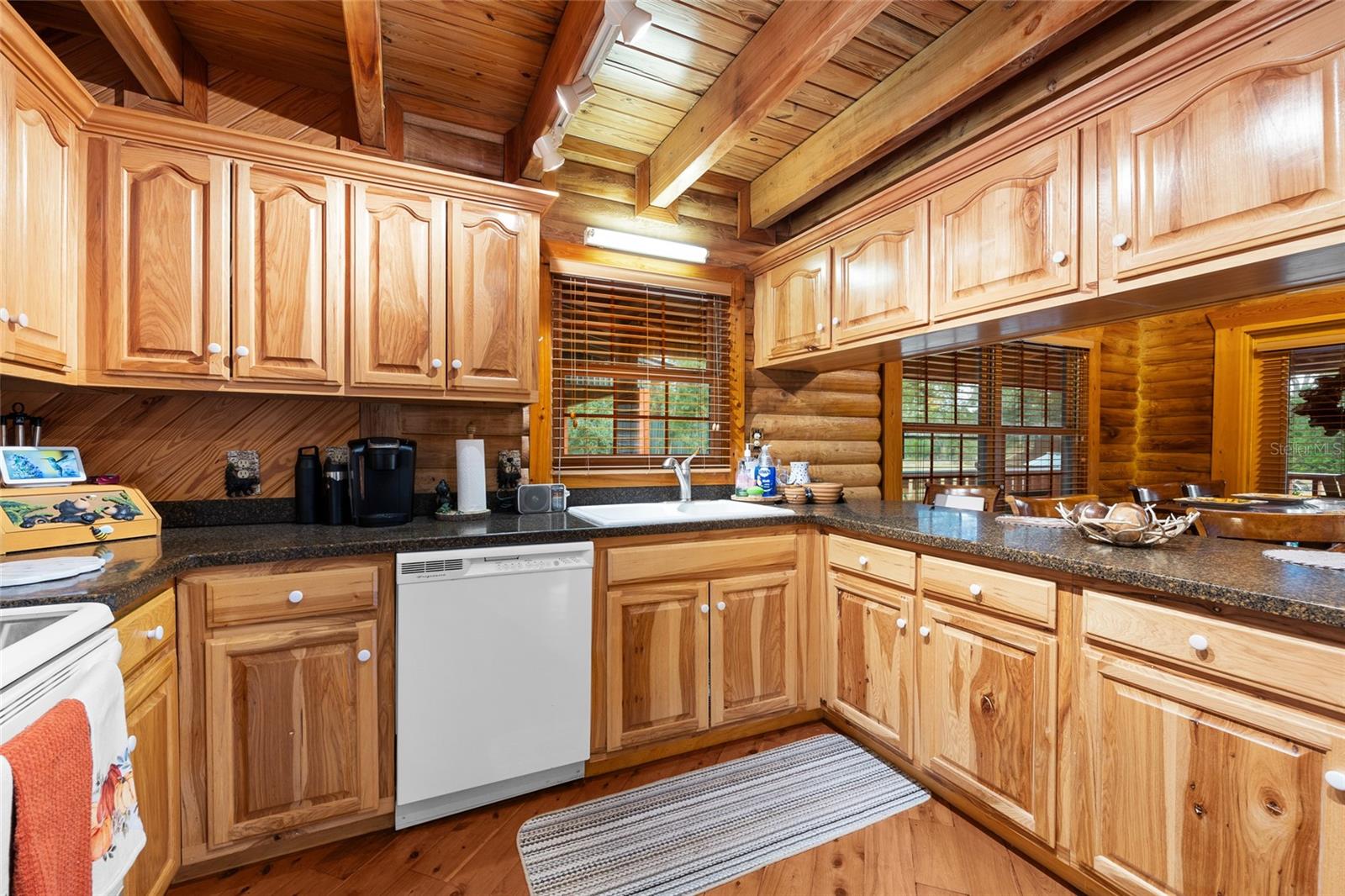 SUWANNEE COVE SUB - Residential