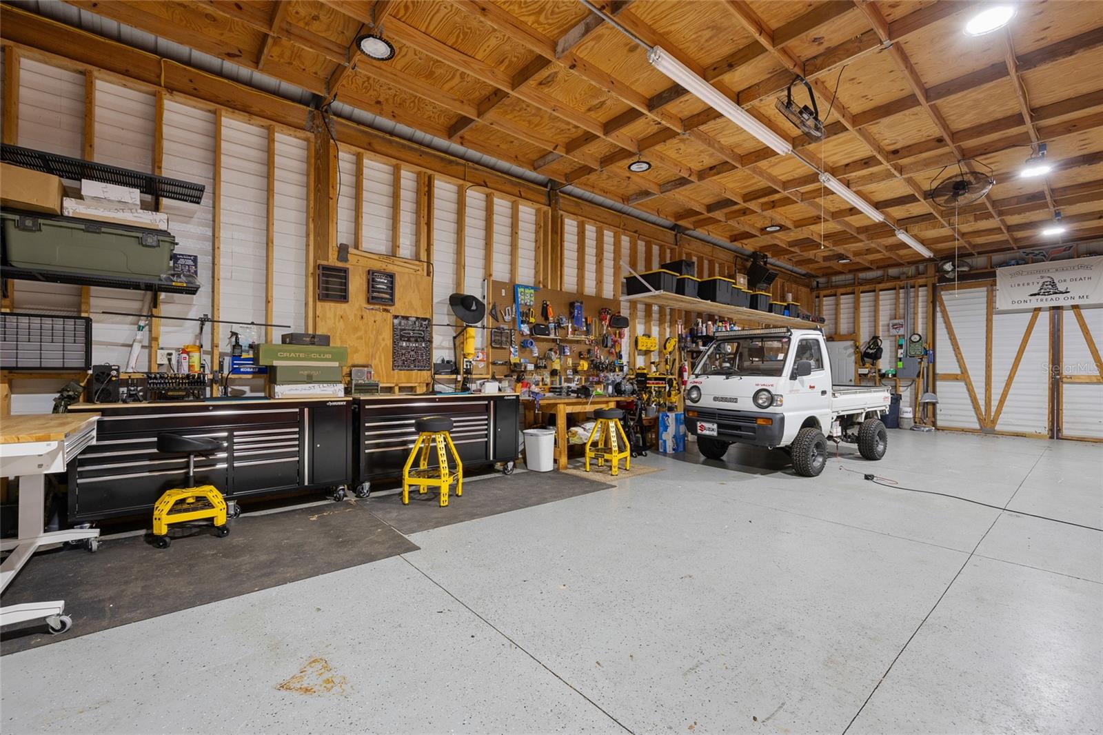 SUWANNEE COVE SUB - Residential