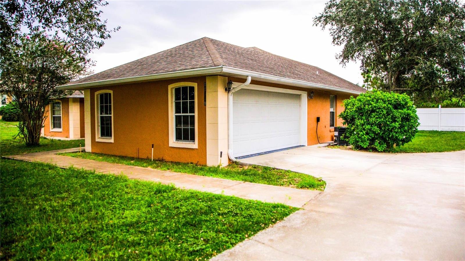 Welcome to your dream home! This spacious and inviting 3-bedroom, 2-bathroom house is now available for rent. Located in a peaceful and family-friendly neighborhood, this charming residence offers a perfect blend of comfort and convenience.
As you step inside, you'll immediately notice the elegant hardwood laminate floors that add a touch of warmth and sophistication to the entire home. The open-concept design creates a seamless flow between the living room, dining area, and kitchen, making it ideal for both daily living and entertaining guests.
The well-appointed kitchen comes equipped with modern appliances, ample countertop space, and plenty of storage for all your culinary needs. Whether you're a seasoned chef or an amateur cook, this kitchen will inspire you to whip up delicious meals for yourself and your loved ones.
The house boasts three generously sized bedrooms, each offering a comfortable and private space to retreat to after a long day. Natural light streams in through the blinds, creating a cozy and welcoming atmosphere.
One of the highlights of this home is the screened back patio porch, providing a serene and insect-free environment to enjoy the outdoors. It's the perfect spot to relax with a book, host a barbecue party, or simply soak in the fresh air. With ample space, you can easily accommodate a large gathering of friends and family for memorable celebrations.
Conveniently situated in a family-friendly neighborhood, this home is close to schools, parks, shopping centers, and restaurants. Commuting is a breeze with easy access to major highways and public transportation options.
AVAILABLE NOW! *RESIDENT BENEFIT PACKAGE INCLUDED
All residents are required to enroll in the Resident Benefits Package for an additional fee. Upon approval, tenants will be provided with available package options to choose from. This package includes HVAC air filter delivery (where applicable), credit building to help improve your credit score with on-time rent payments, $1M Identity Protection, a utility concierge service to simplify your move-in process, our top-tier resident rewards program.