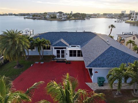Photo of 1818 Dolphin Boulevard S, St Petersburg, FL 33707 (MLS # TB8531575)