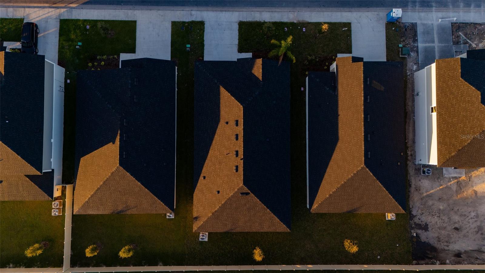 VVYNNSTONE PH 1 - Residential Lease