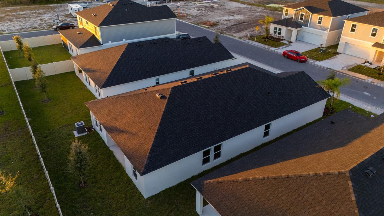 VVYNNSTONE PH 1 - Residential Lease