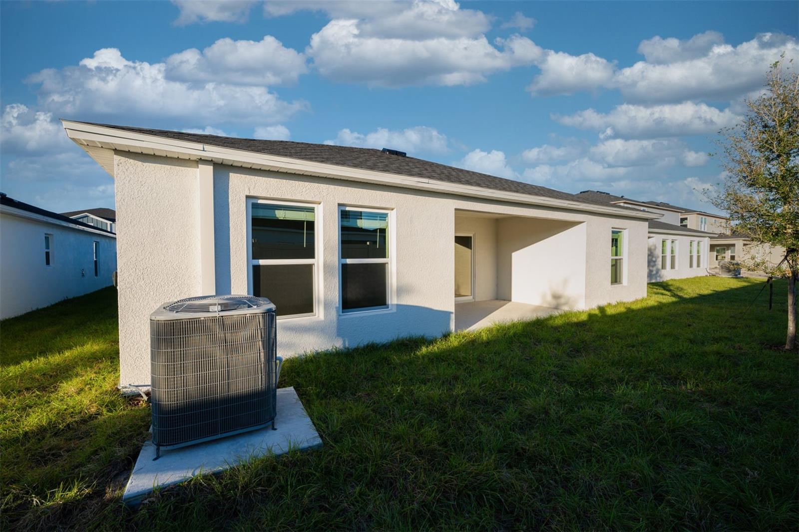 VVYNNSTONE PH 1 - Residential Lease