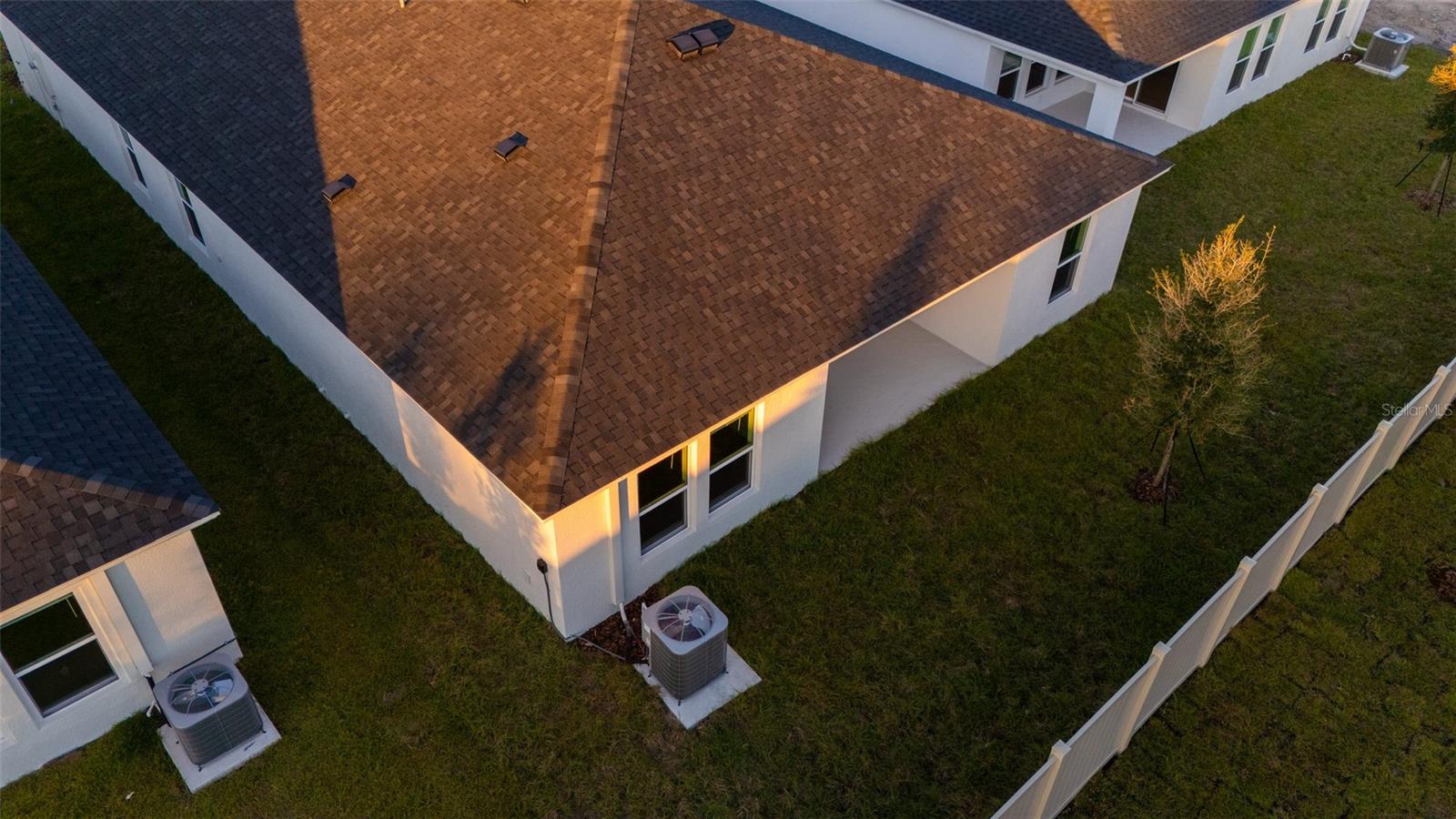 VVYNNSTONE PH 1 - Residential Lease