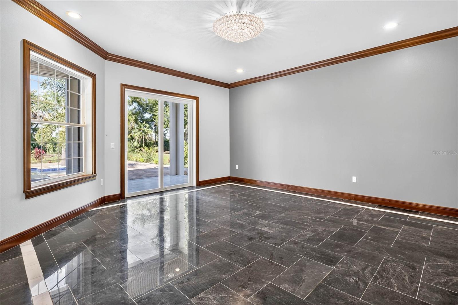 FLINT LAKE ESTATES SUB - Residential