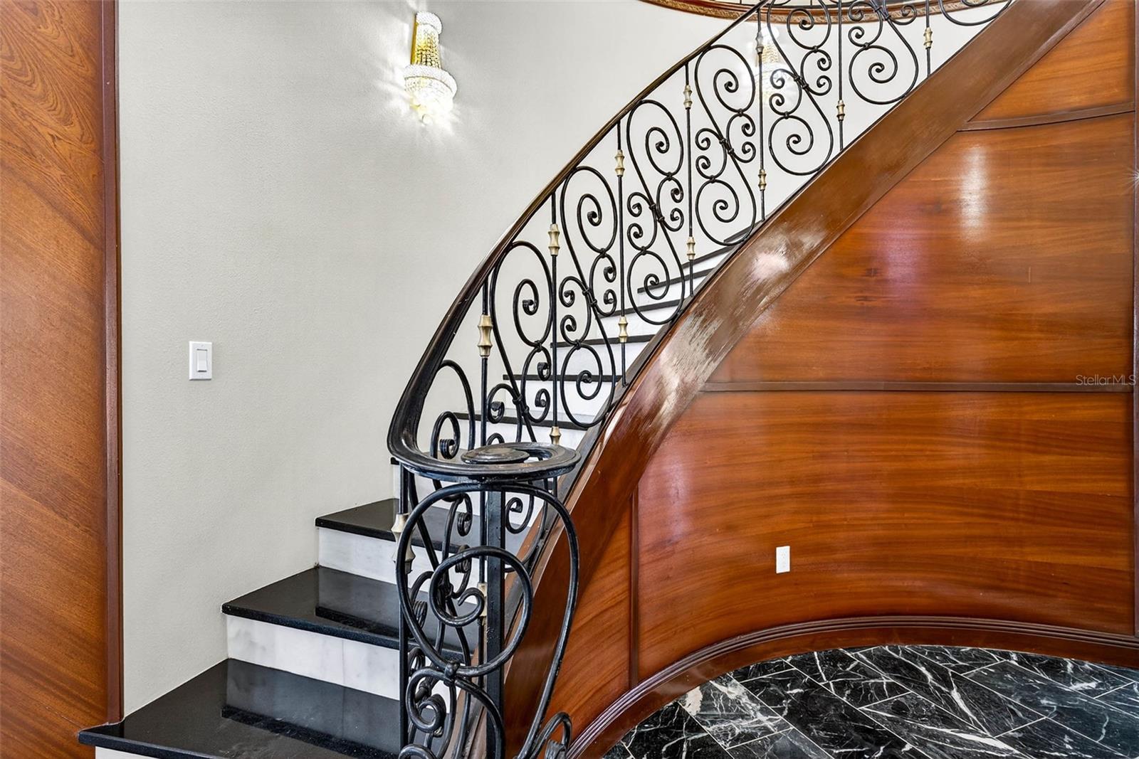 FLINT LAKE ESTATES SUB - Residential