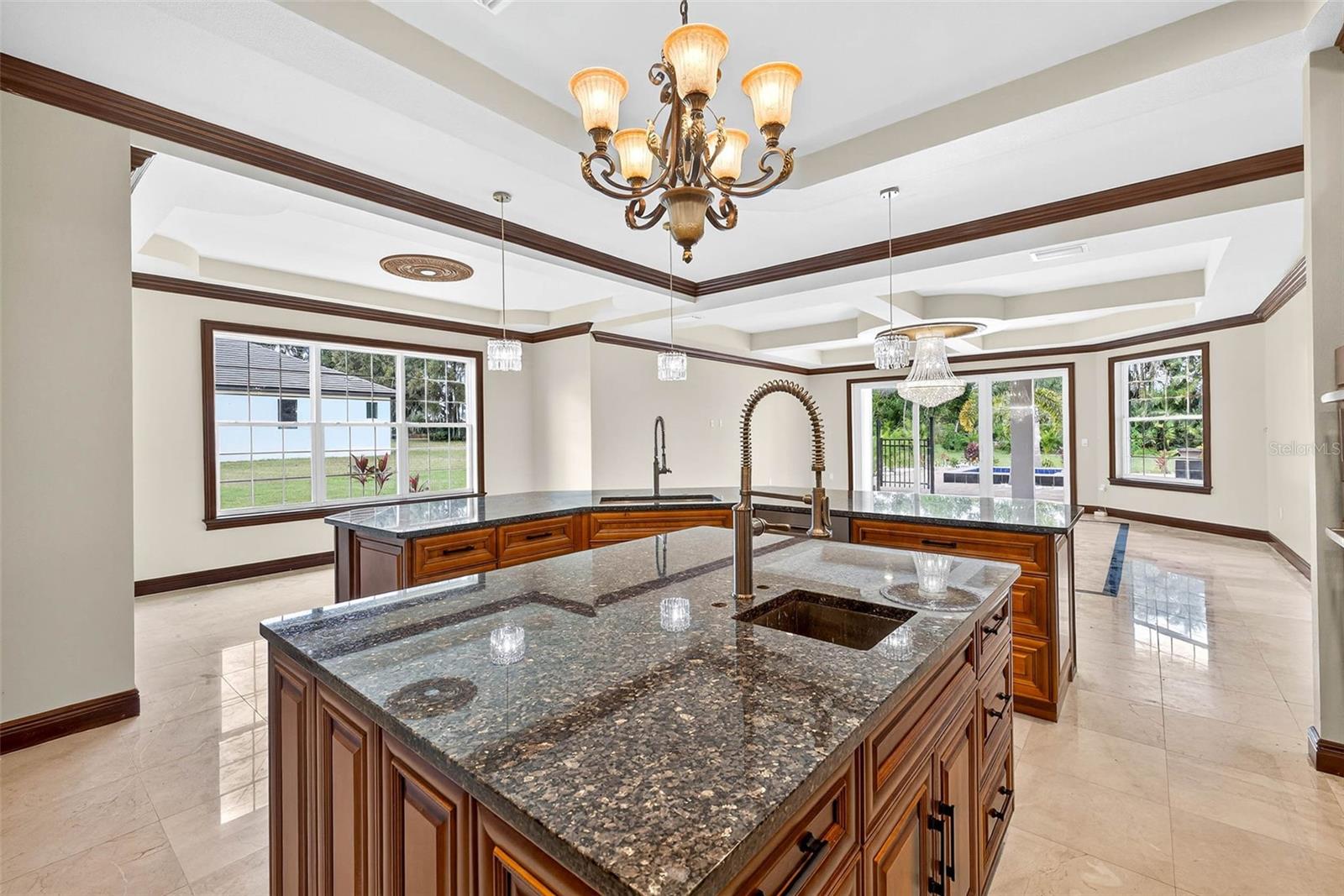 FLINT LAKE ESTATES SUB - Residential