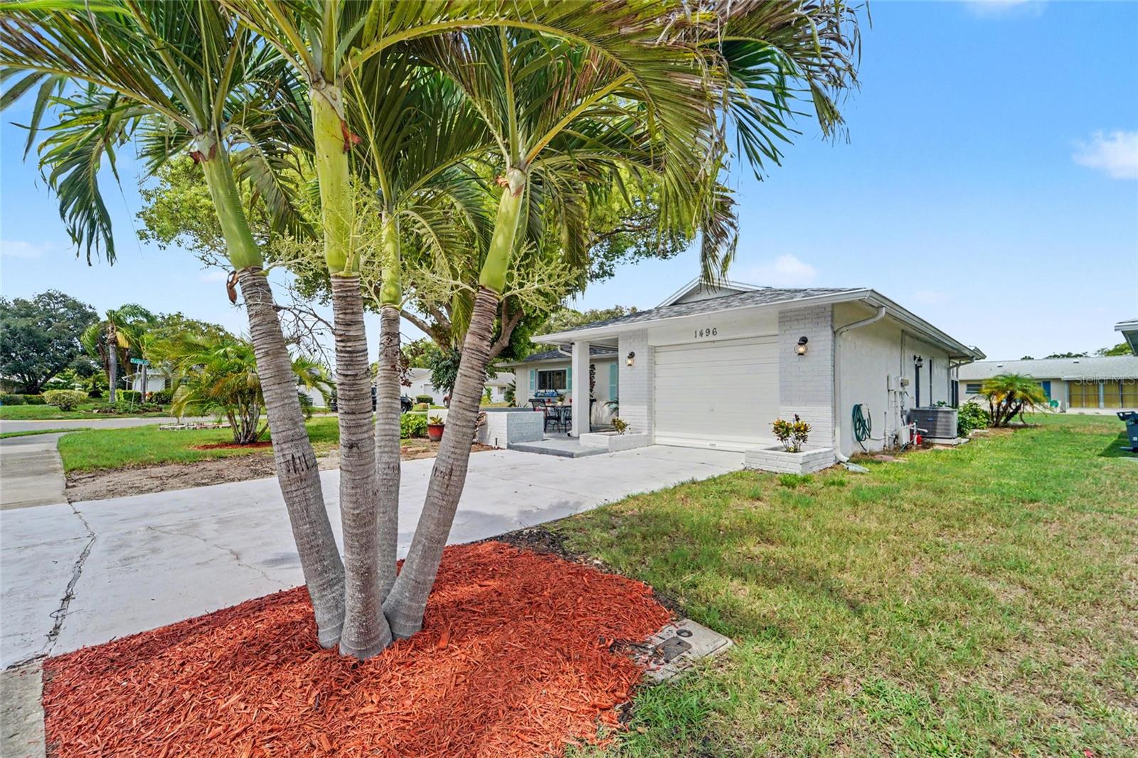 1496 QUEEN ANNE DRIVE