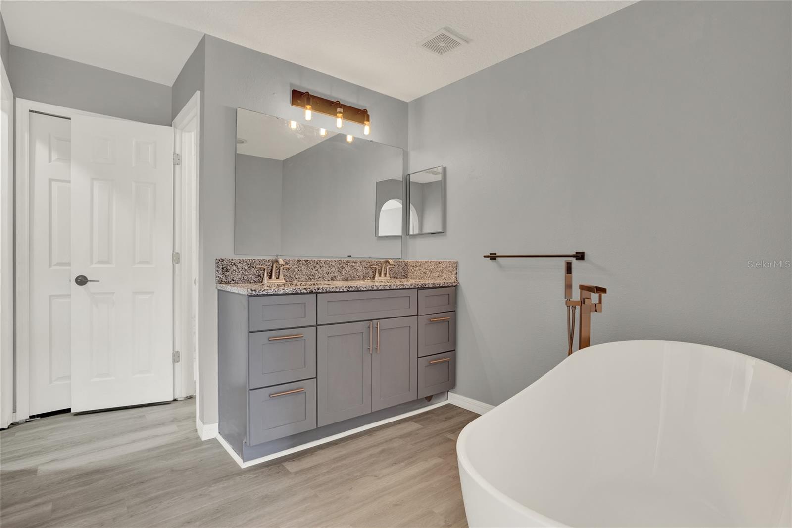 FRUITLAND PARK GLEN PH 04 05 06 & 09 - Residential