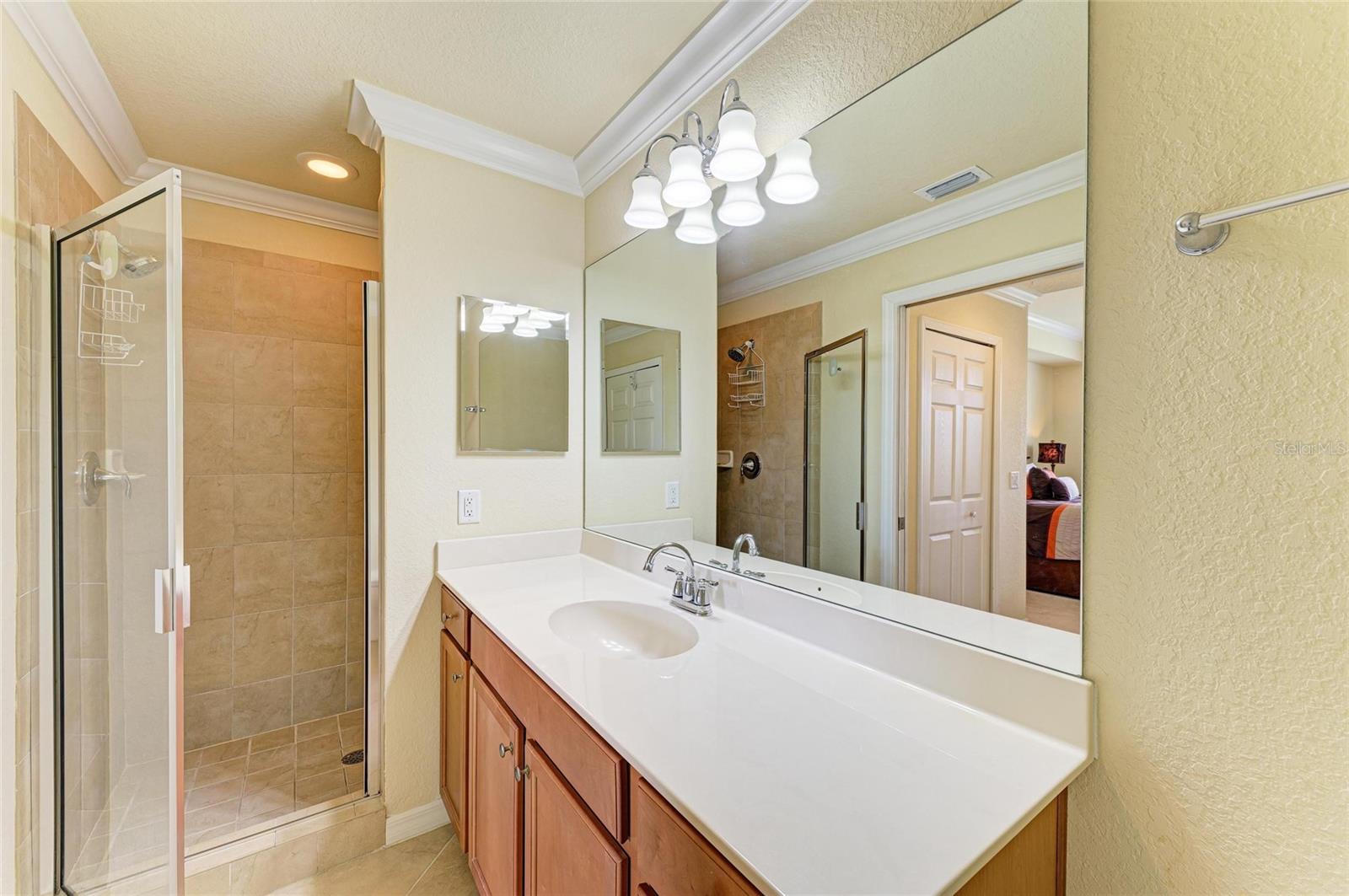 RIVER STRAND - Residential Lease