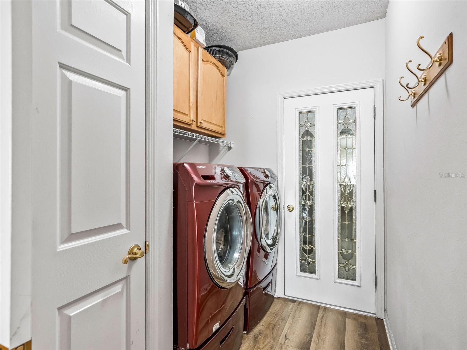 LAKES LADY LAKE - Residential