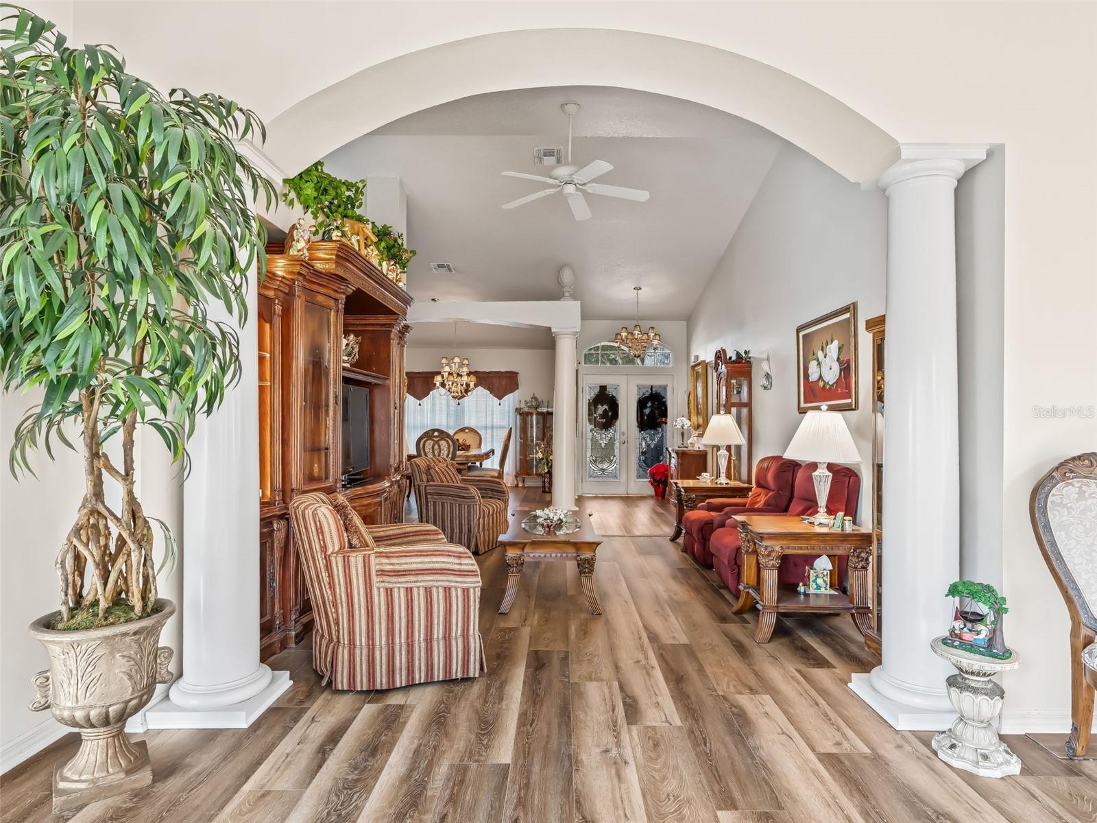 LAKES LADY LAKE - Residential