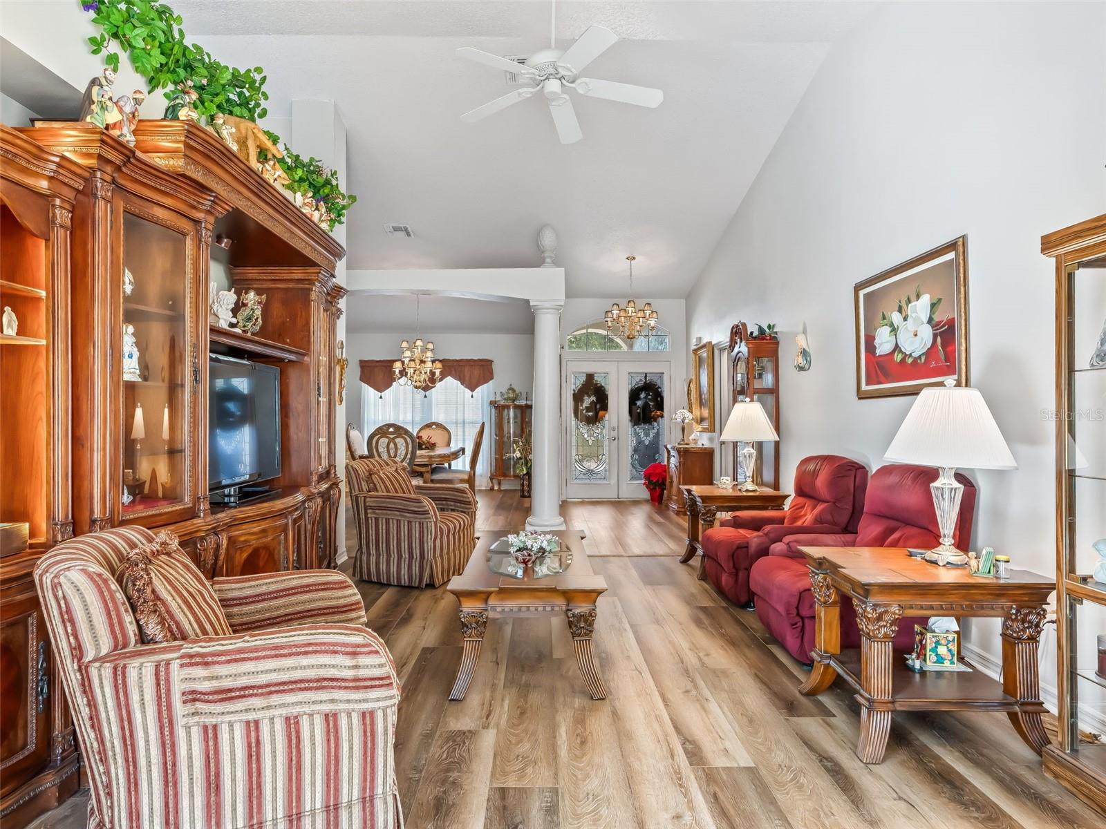 LAKES LADY LAKE - Residential