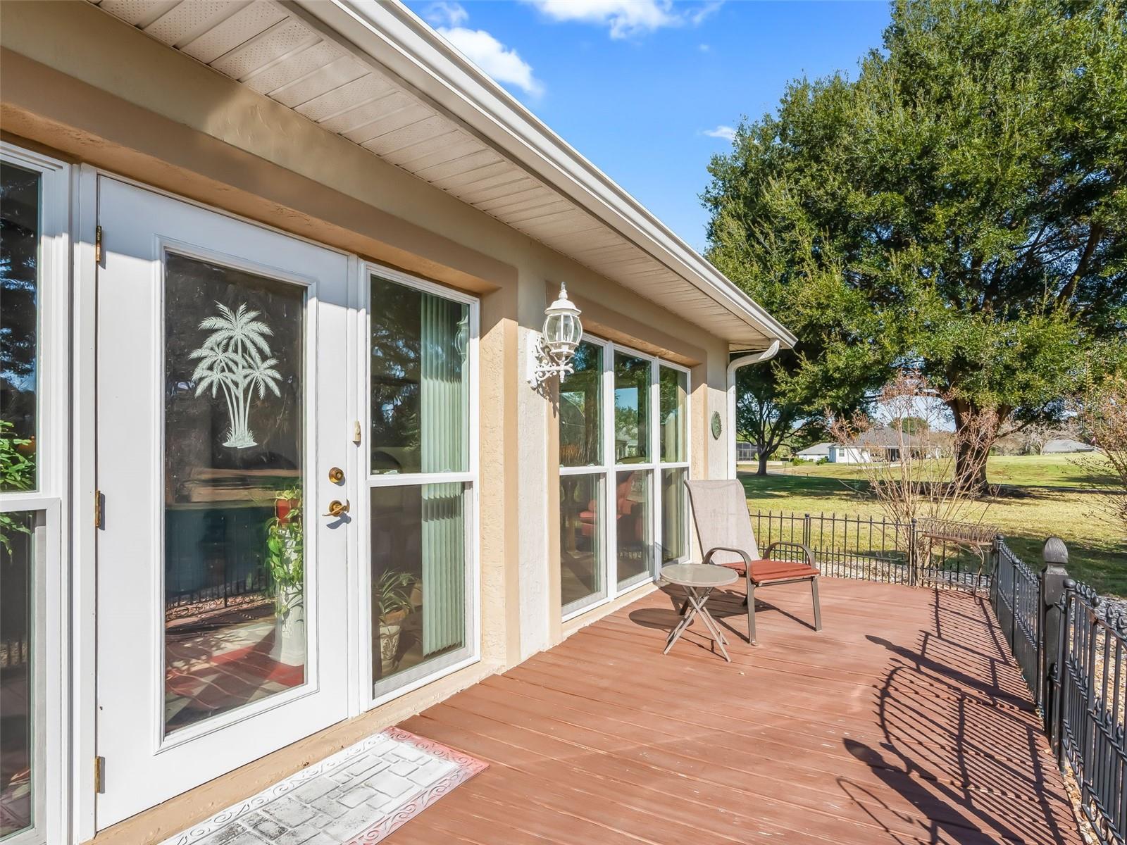 LAKES LADY LAKE - Residential