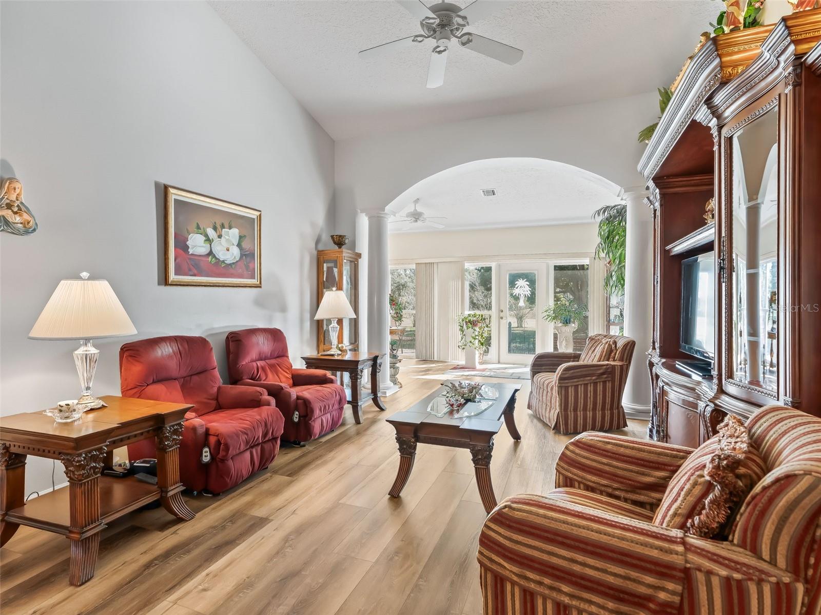 LAKES LADY LAKE - Residential