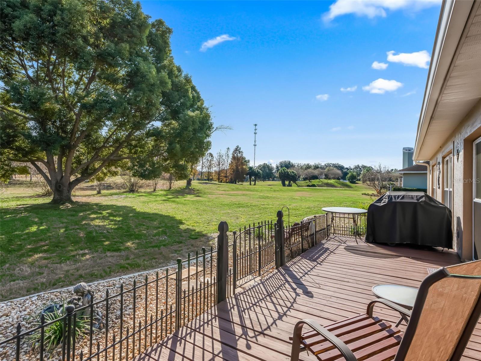 LAKES LADY LAKE - Residential