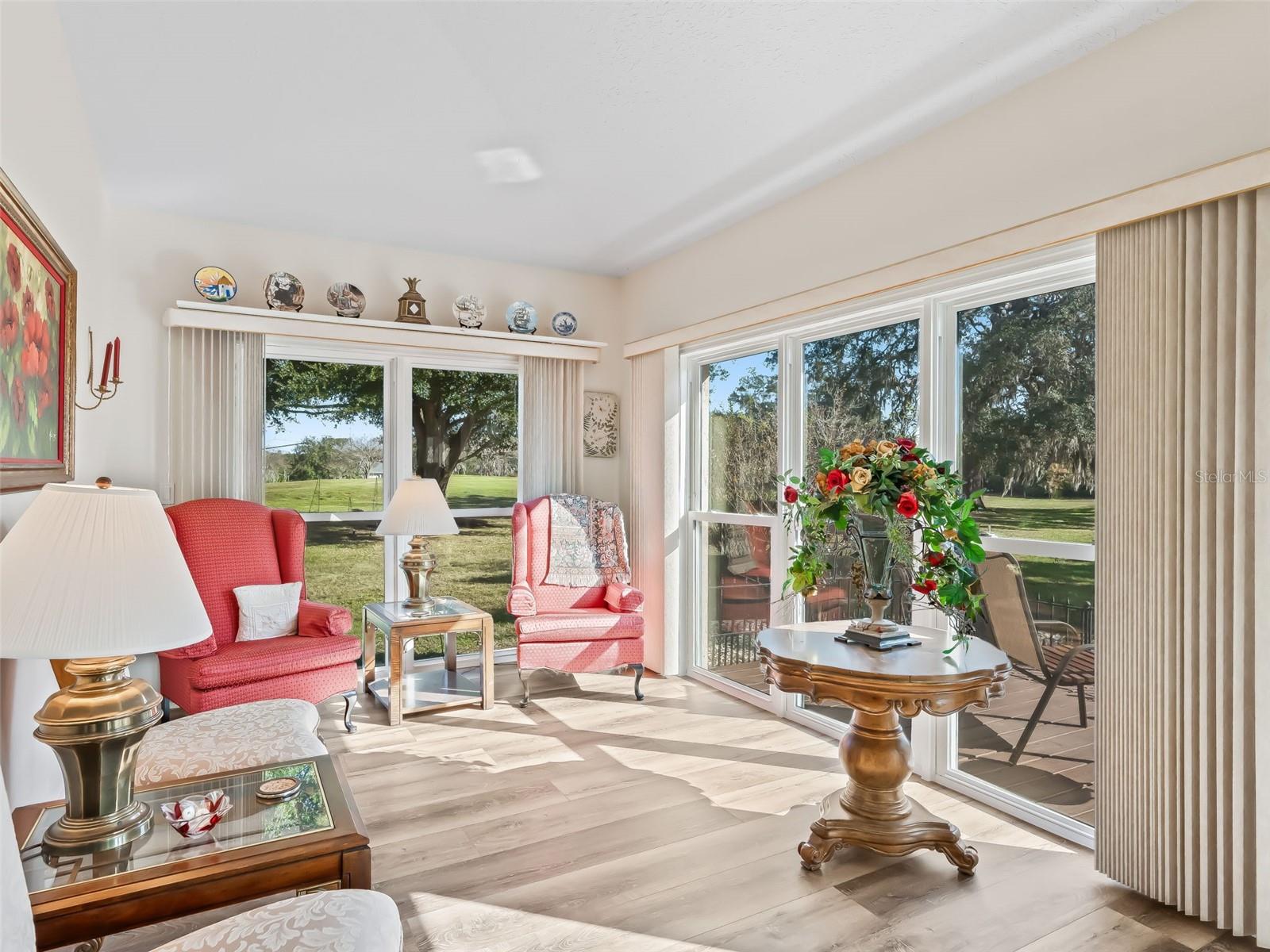 LAKES LADY LAKE - Residential