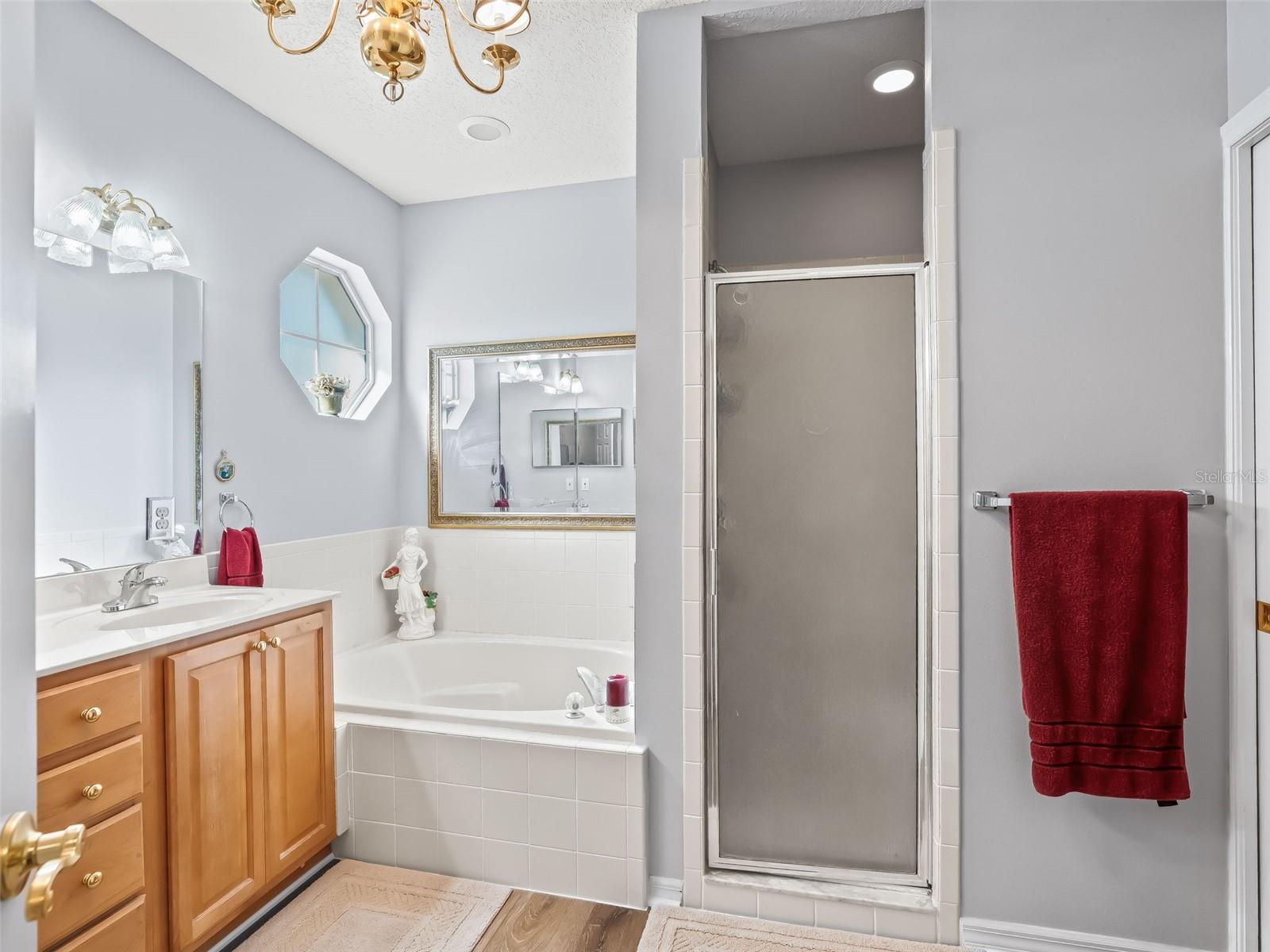 LAKES LADY LAKE - Residential