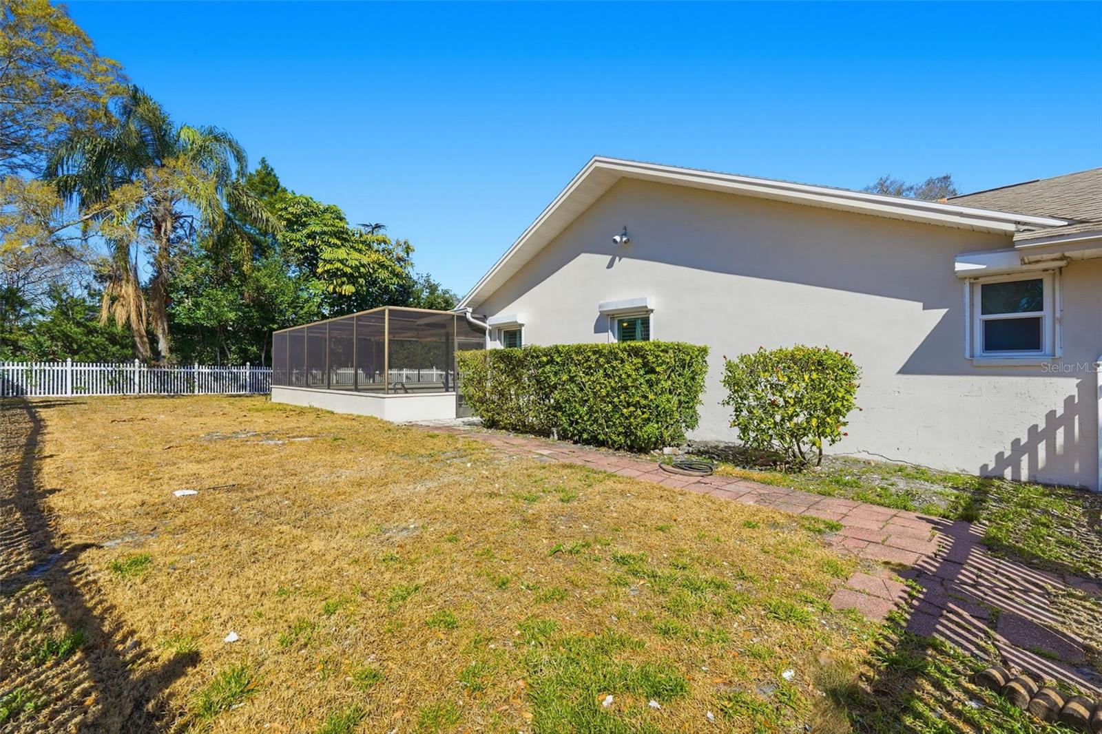 LANDMARK WOODS OF COUNTRYSIDE - Residential