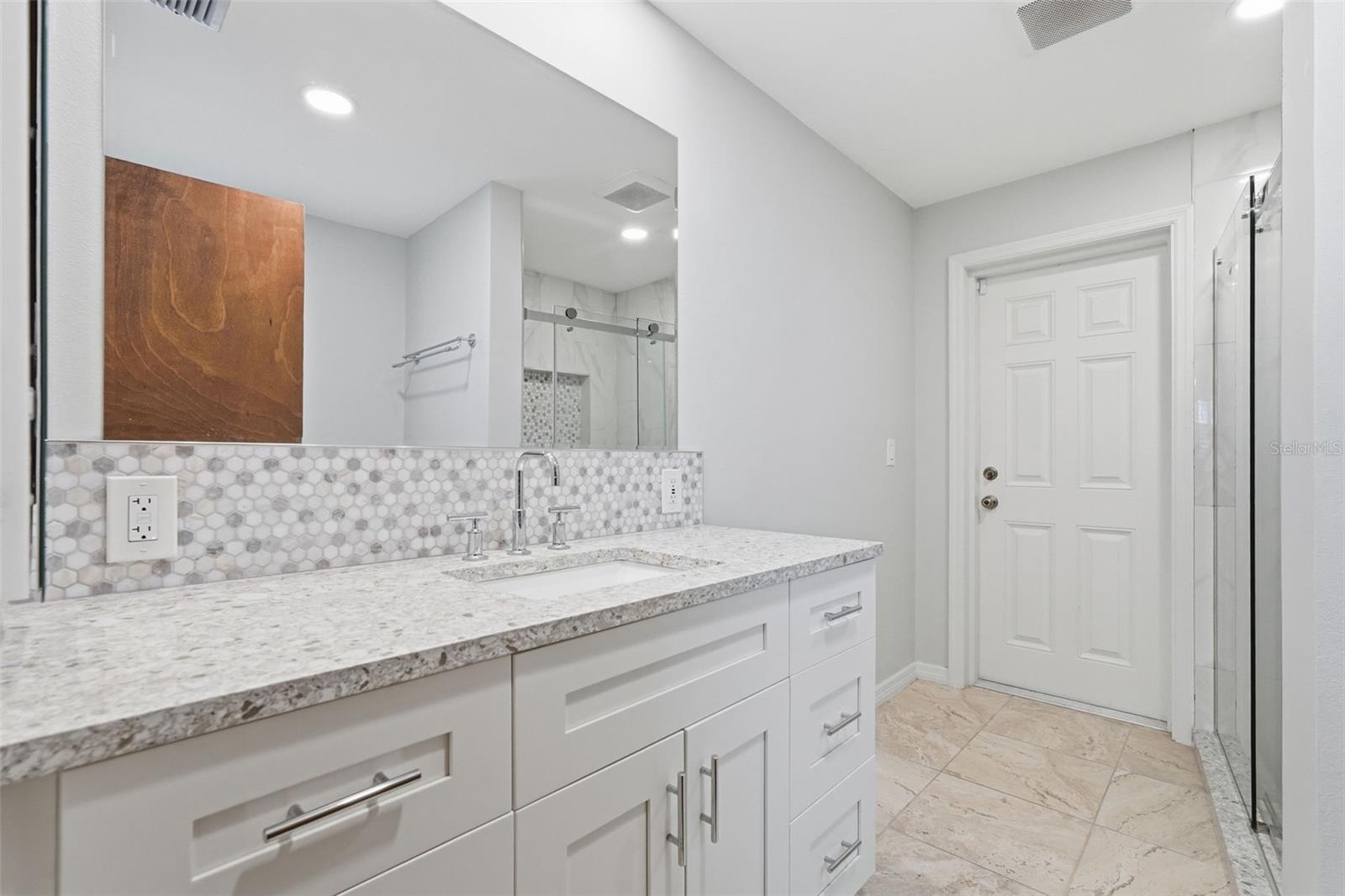 LANDMARK WOODS OF COUNTRYSIDE - Residential