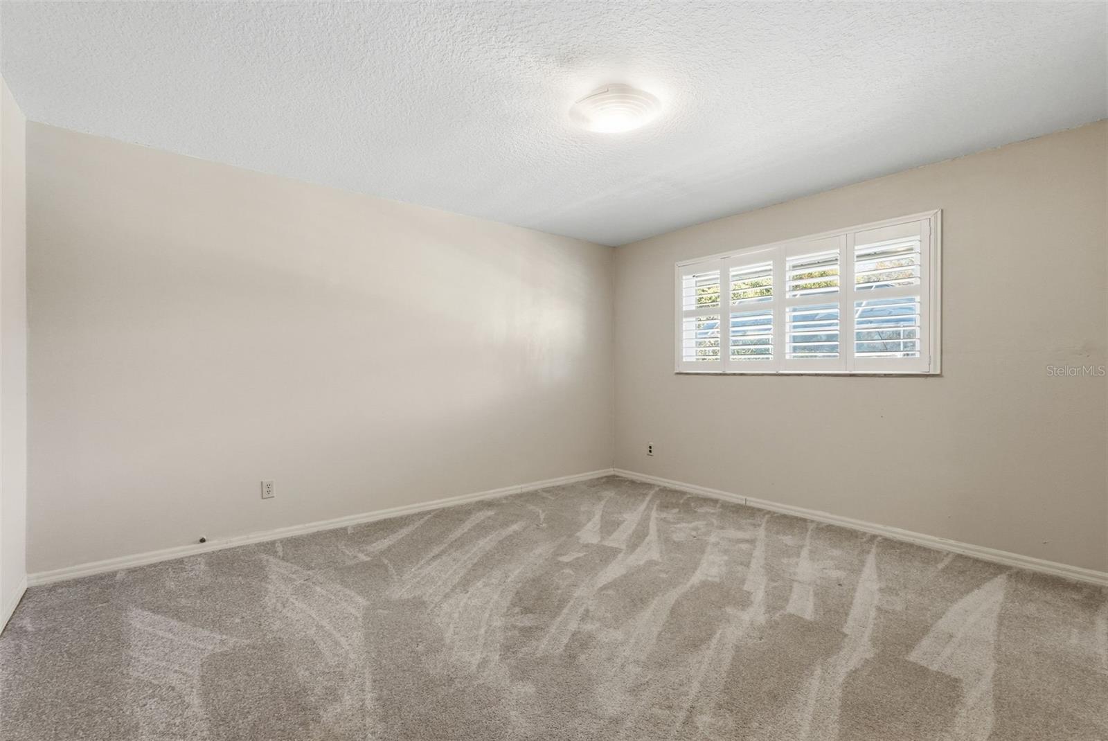 LANDMARK WOODS OF COUNTRYSIDE - Residential