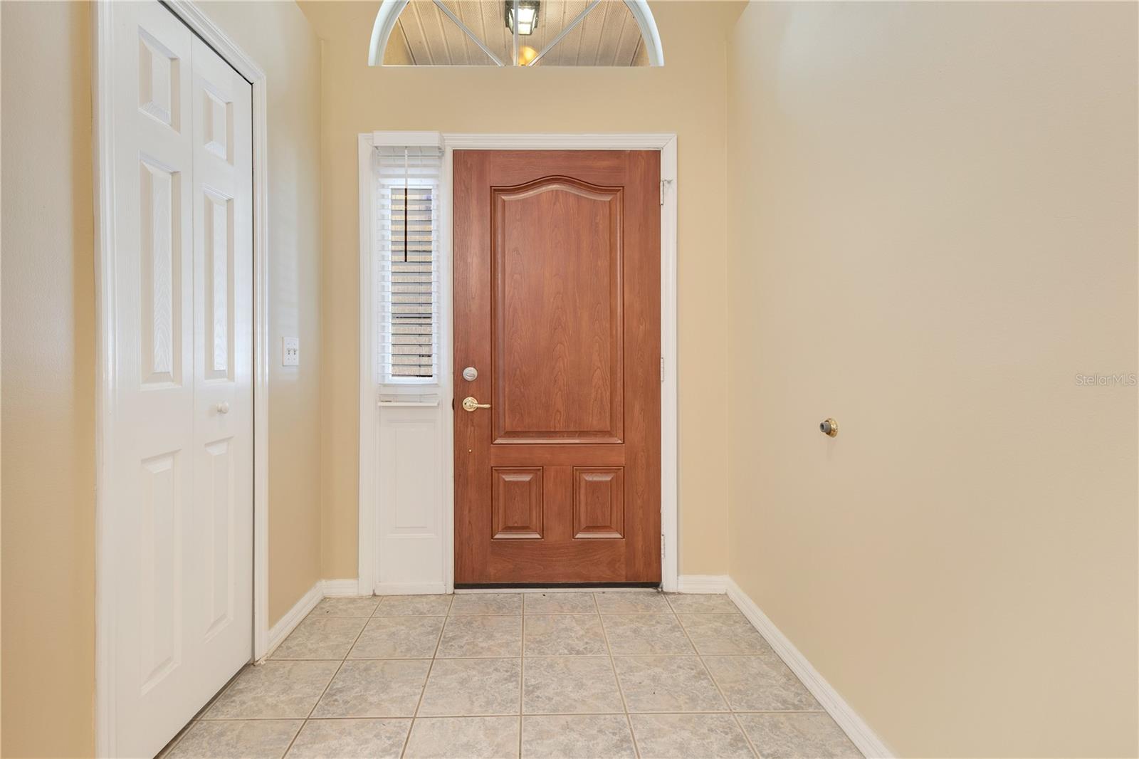 2911 SAINT JAMES LANE
