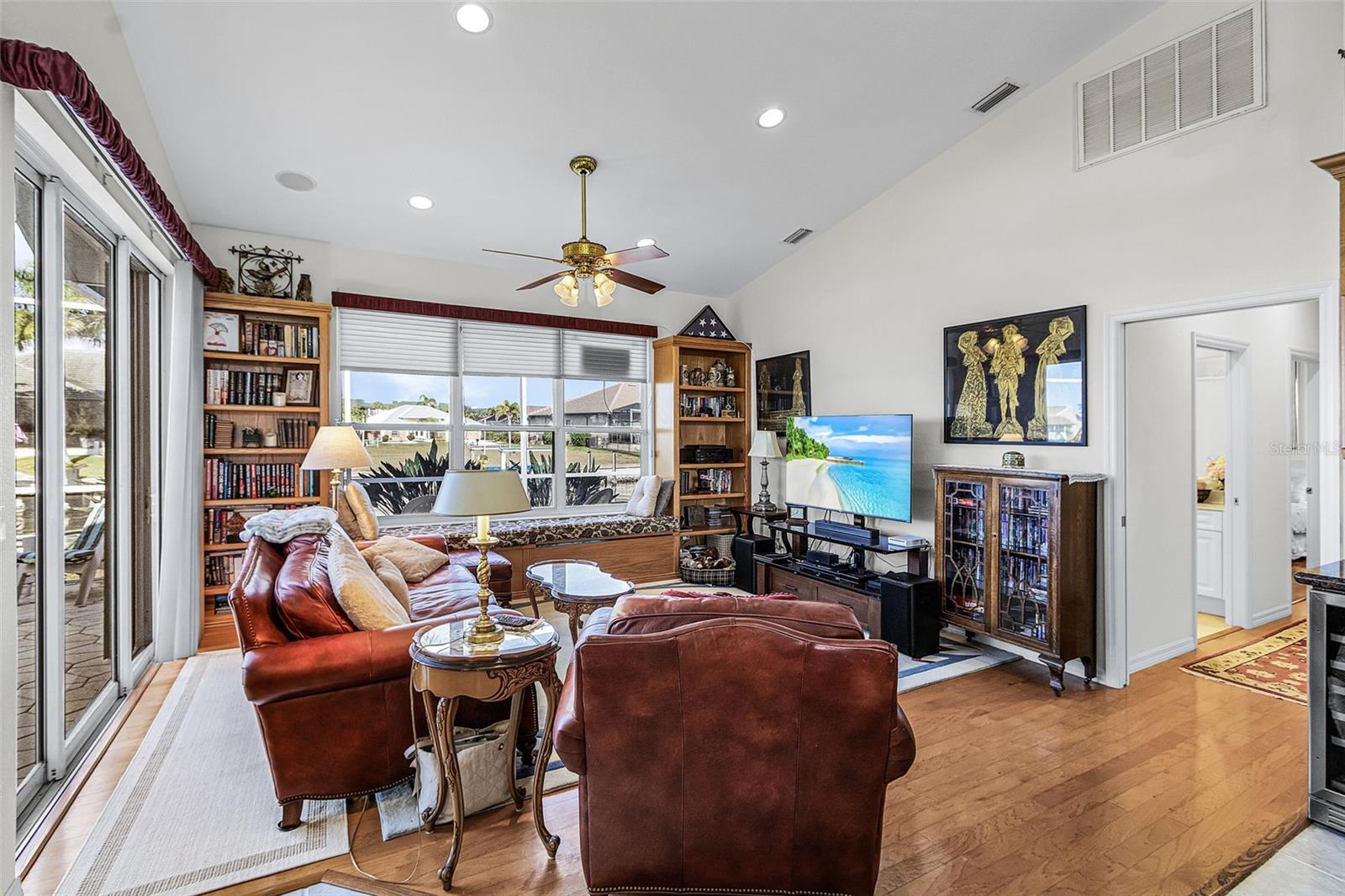 PUNTA GORDA ISLES SEC 11 - Residential