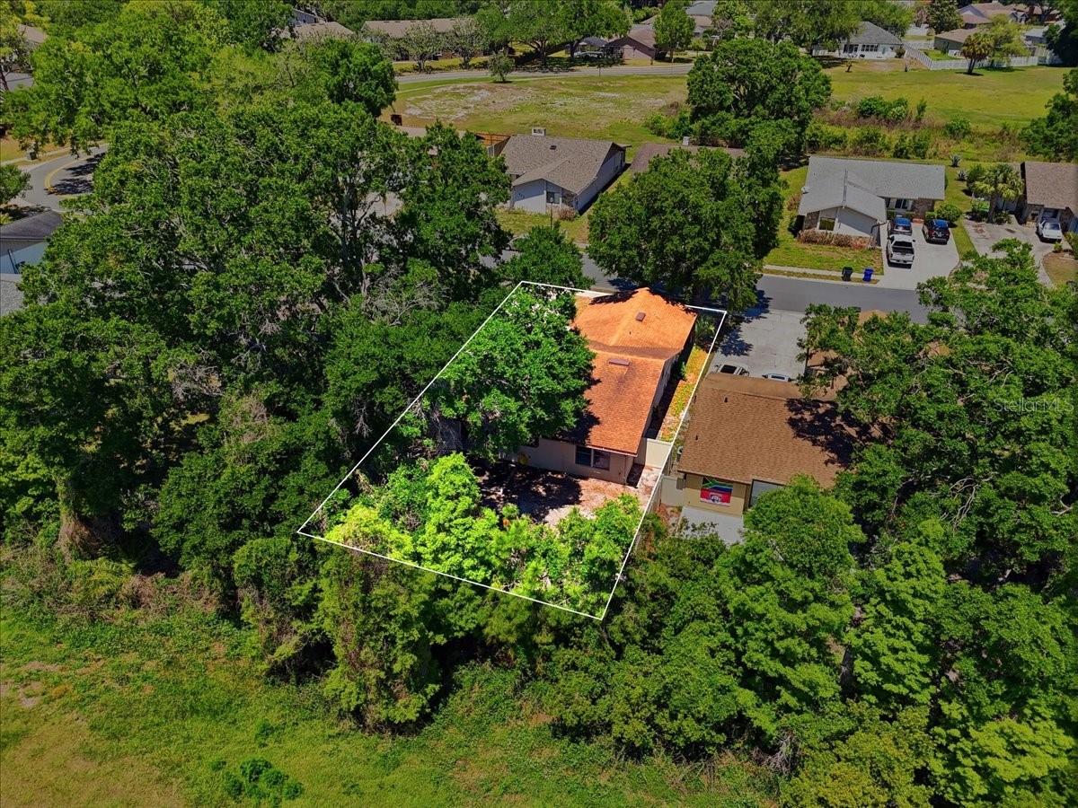 WEDGEWOOD GOLF & COUNTRY CLUB PH 01 - Residential