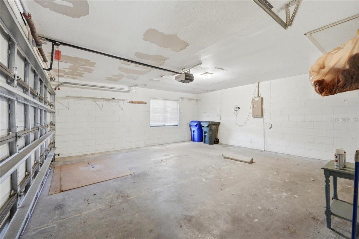 WEDGEWOOD GOLF & COUNTRY CLUB PH 01 - Residential