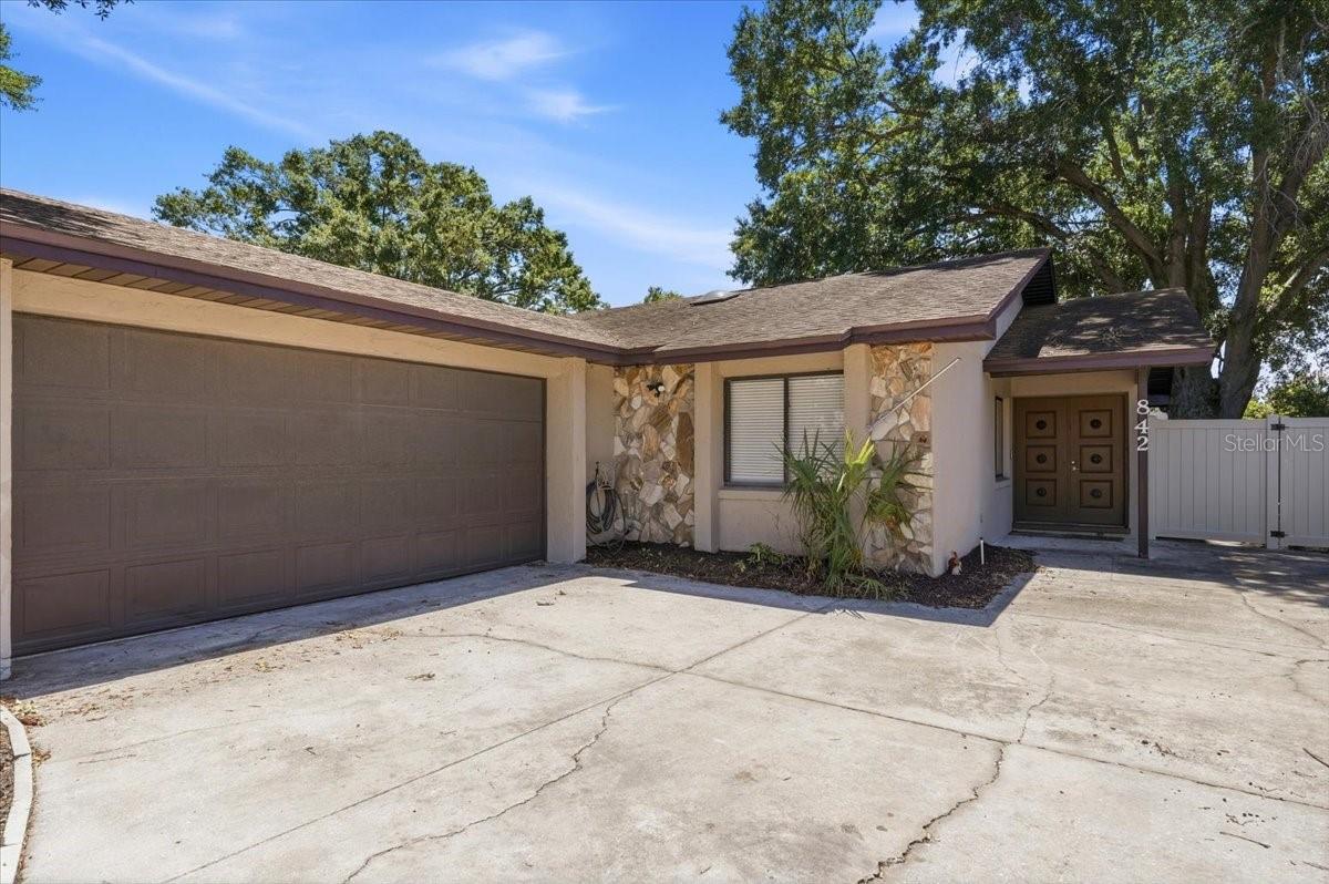 WEDGEWOOD GOLF & COUNTRY CLUB PH 01 - Residential